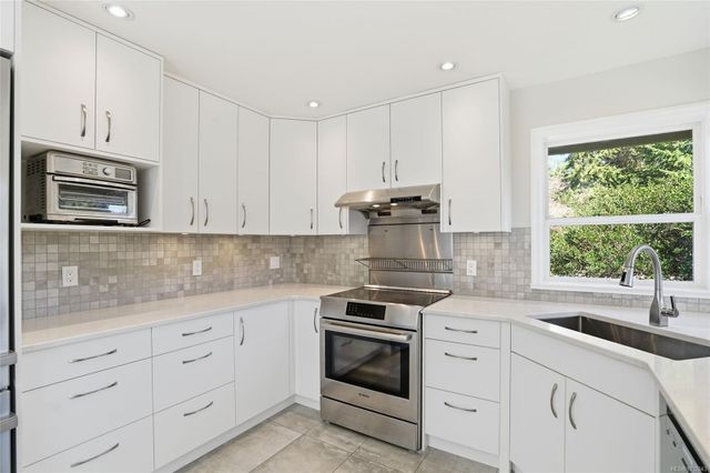 3370-redden-fairwinds-parksvillequalicum-05 at 3370 Redden Road, Fairwinds, Parksville/Qualicum