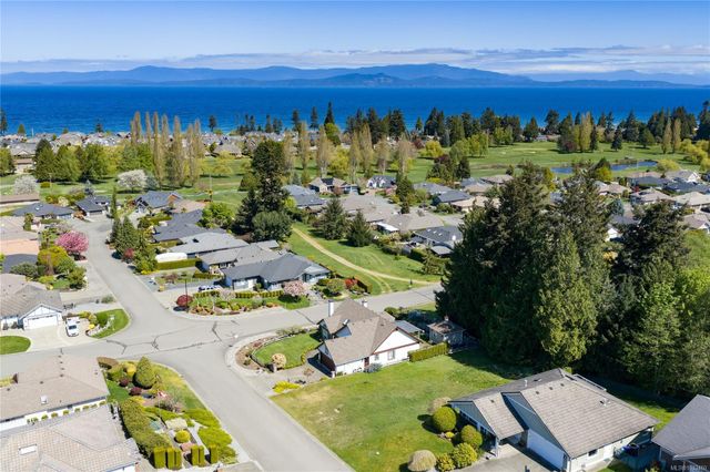 530-sandwedge-qualicum-beach-parksvillequalicum-03 at 530 Sandwedge Close, Qualicum Beach, Parksville/Qualicum