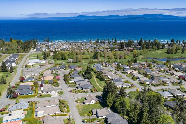 530-sandwedge-qualicum-beach-parksvillequalicum-18 at 530 Sandwedge Close, Qualicum Beach, Parksville/Qualicum