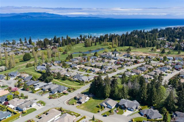 530-sandwedge-qualicum-beach-parksvillequalicum-20 at 530 Sandwedge Close, Qualicum Beach, Parksville/Qualicum