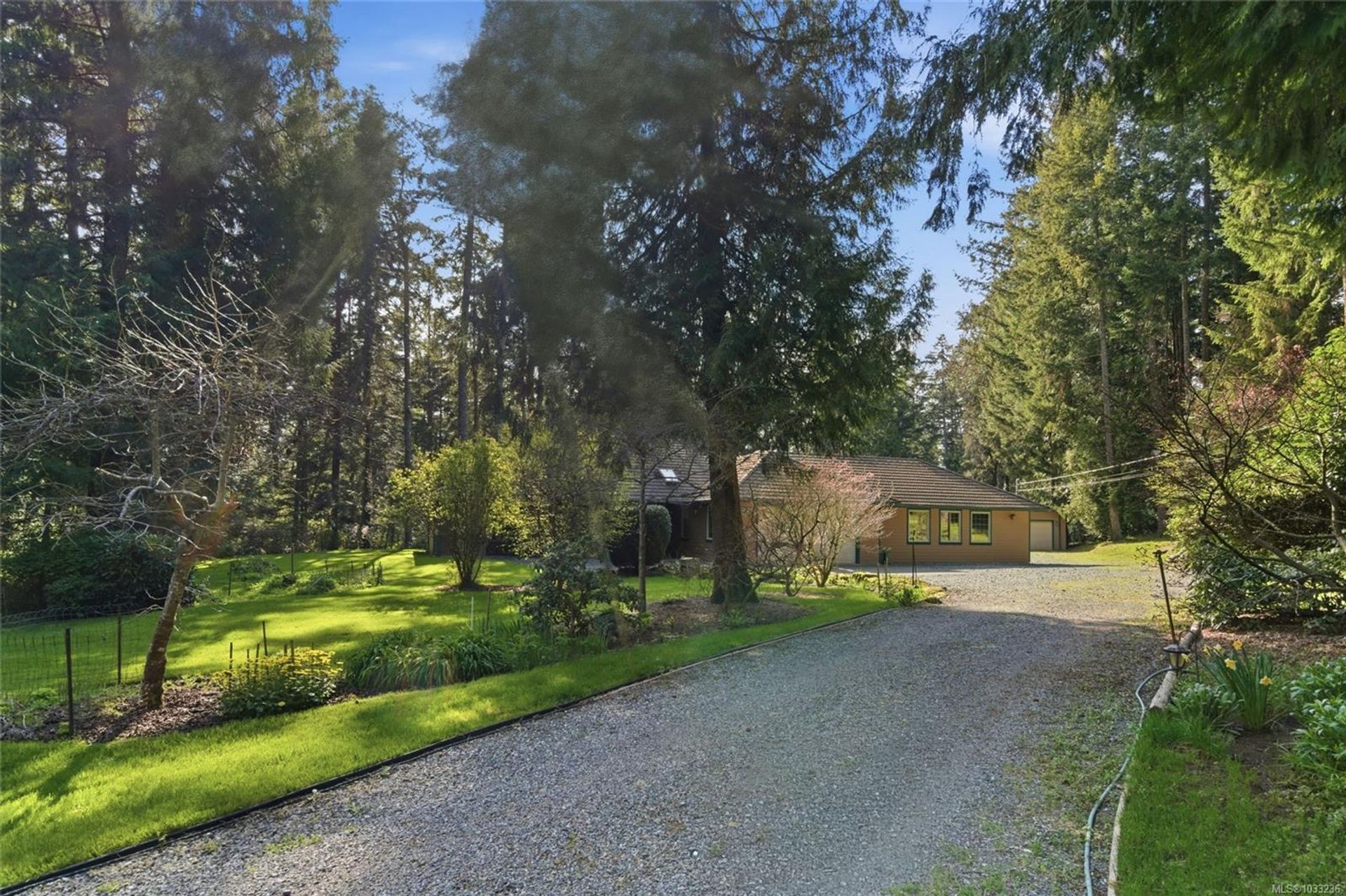 3215 Graham Road, Ladysmith, Duncan photo number 1