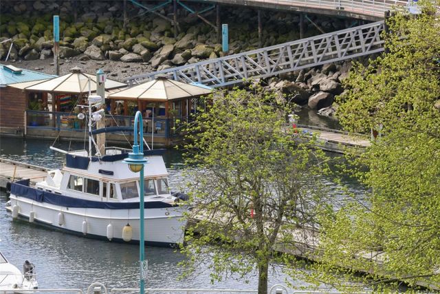 150-promenade-old-city-nanaimo-09 at 604 - 150 Promenade Drive, Old City, Nanaimo