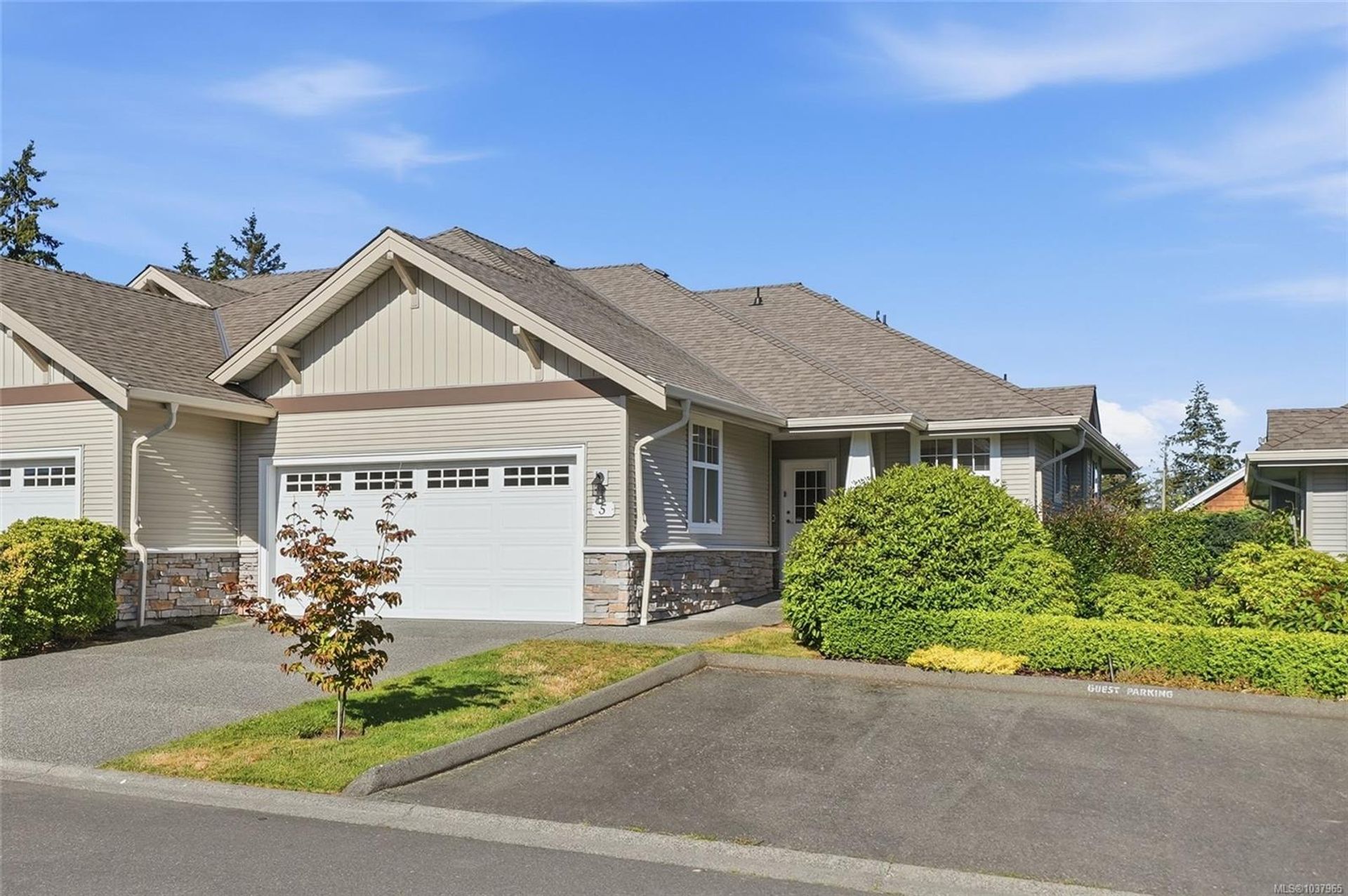 #5 - 631 Blenkin Avenue, Parksville, Parksville/Qualicum photo number 1