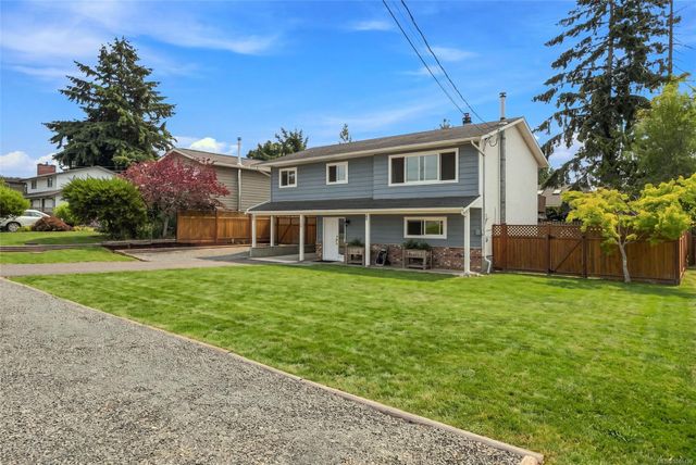 744-newcastle-parksville-parksvillequalicum-40 at 744 Newcastle Avenue, Parksville, Parksville/Qualicum