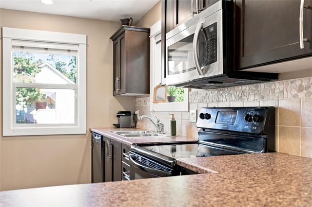 1130-resort-parksville-parksvillequalicum-04 at #250 - 1130 Resort Drive, Parksville, Parksville/Qualicum