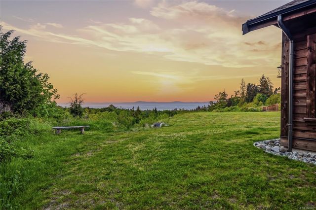 859-andreef-qualicum-beach-parksvillequalicum-12 at 859 Andreef Road, Qualicum Beach, Parksville/Qualicum