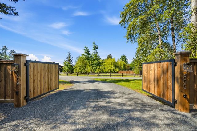 859-andreef-qualicum-beach-parksvillequalicum-16 at 859 Andreef Road, Qualicum Beach, Parksville/Qualicum