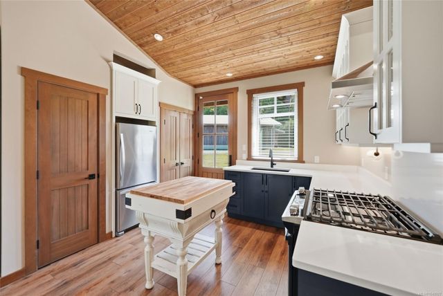859-andreef-qualicum-beach-parksvillequalicum-57 at 859 Andreef Road, Qualicum Beach, Parksville/Qualicum