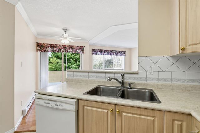 335-hirst-parksville-parksvillequalicum-21 at #106 - 335 W Hirst Avenue, Parksville, Parksville/Qualicum
