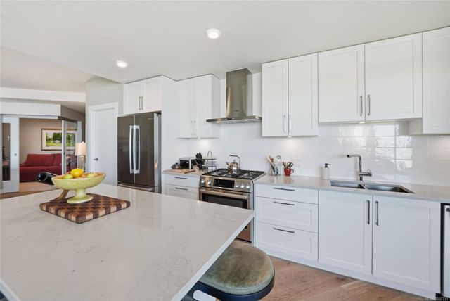 3529-dolphin-fairwinds-parksvillequalicum-10 at #403 - 3529 Dolphin Drive, Fairwinds, Parksville/Qualicum