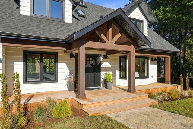 177-sunningdale-qualicum-beach-parksvillequalicum-03 at 177 E Sunningdale Road, Qualicum Beach, Parksville/Qualicum