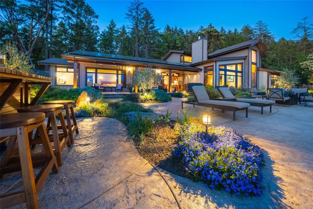 2400-chain-way-75010-38-02 at 2400 Chain Way, Nanoose, Parksville/Qualicum