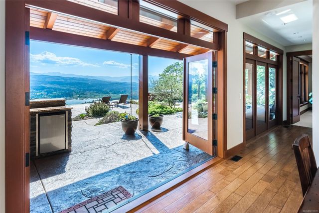 2400-chain-way-75010-38-10 at 2400 Chain Way, Nanoose, Parksville/Qualicum