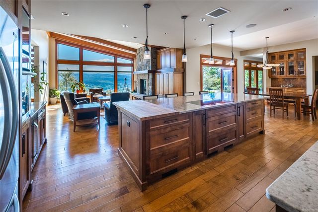 2400-chain-way-75010-38-15 at 2400 Chain Way, Nanoose, Parksville/Qualicum