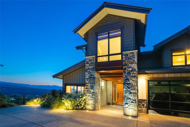 2400-chain-way-75010-38-31 at 2400 Chain Way, Nanoose, Parksville/Qualicum