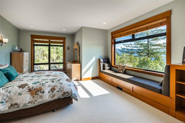 2400-chain-way-75010-38-48 at 2400 Chain Way, Nanoose, Parksville/Qualicum