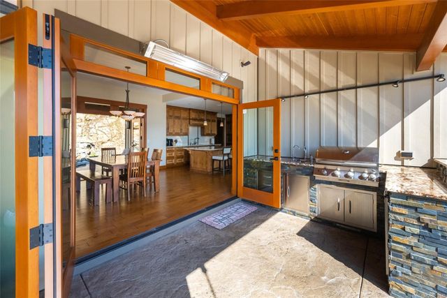 2400-chain-way-75010-38-64 at 2400 Chain Way, Nanoose, Parksville/Qualicum