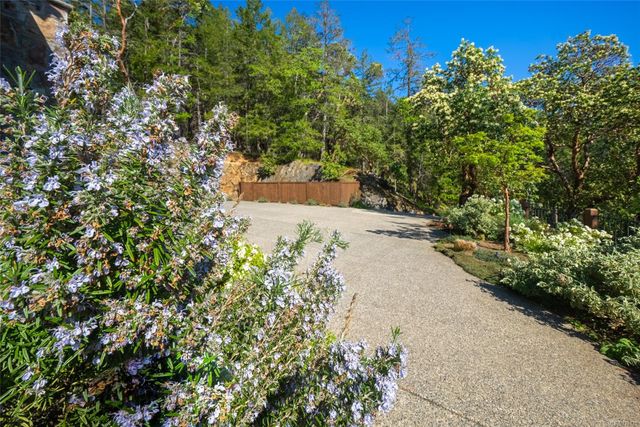 2400-chain-way-75010-38-72 at 2400 Chain Way, Nanoose, Parksville/Qualicum