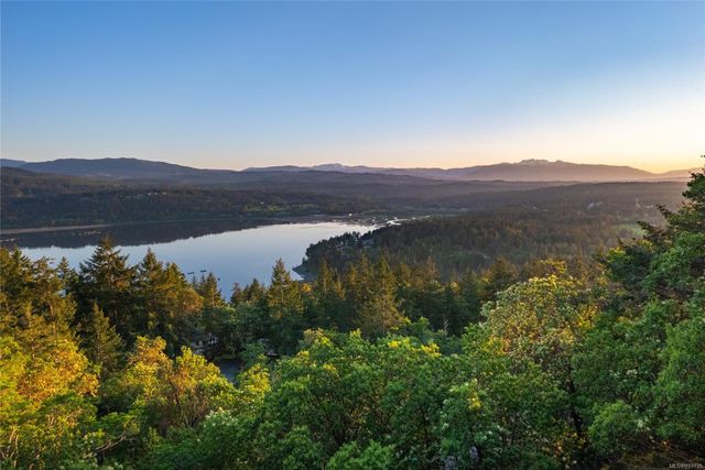 2400-chain-way-75010-38-78 at 2400 Chain Way, Nanoose, Parksville/Qualicum