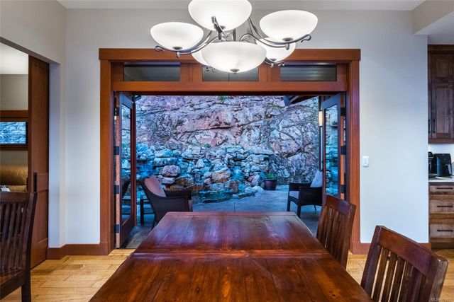 2400-chain-way-75010-38-85 at 2400 Chain Way, Nanoose, Parksville/Qualicum