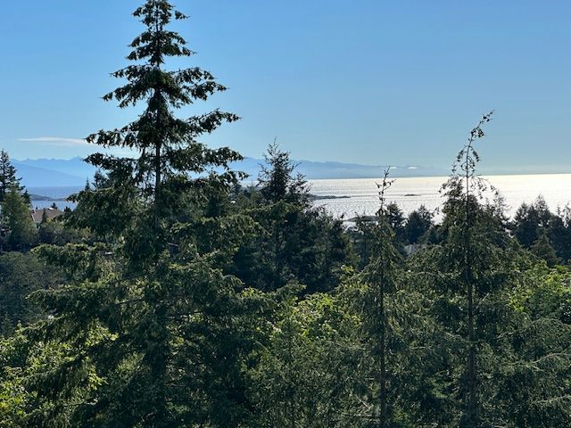 Build your Dream Home on this Lot! at 2220 Chelsea Place, Fairwinds, Parksville/Qualicum Build your Dream Home on this Lot! at 2220 Chelsea Place, Fairwinds, Parksville/Qualicum