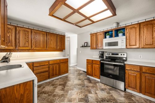 10142-128a-street-cedar-hills-north-surrey-11 at 10142 128a Street, Cedar Hills, North Surrey