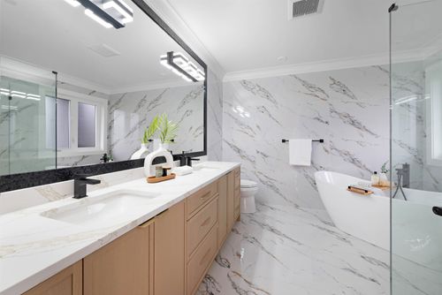 13915-blackburn-avenue-white-rock-south-surrey-white-rock-19 at 13915 Blackburn Avenue, White Rock, South Surrey White Rock