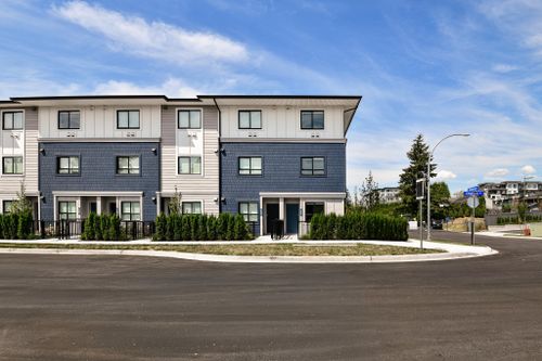 33520-kingston-avenue-central-abbotsford-abbotsford-02 at 7 - 33520 Kingston Avenue, Central Abbotsford, Abbotsford
