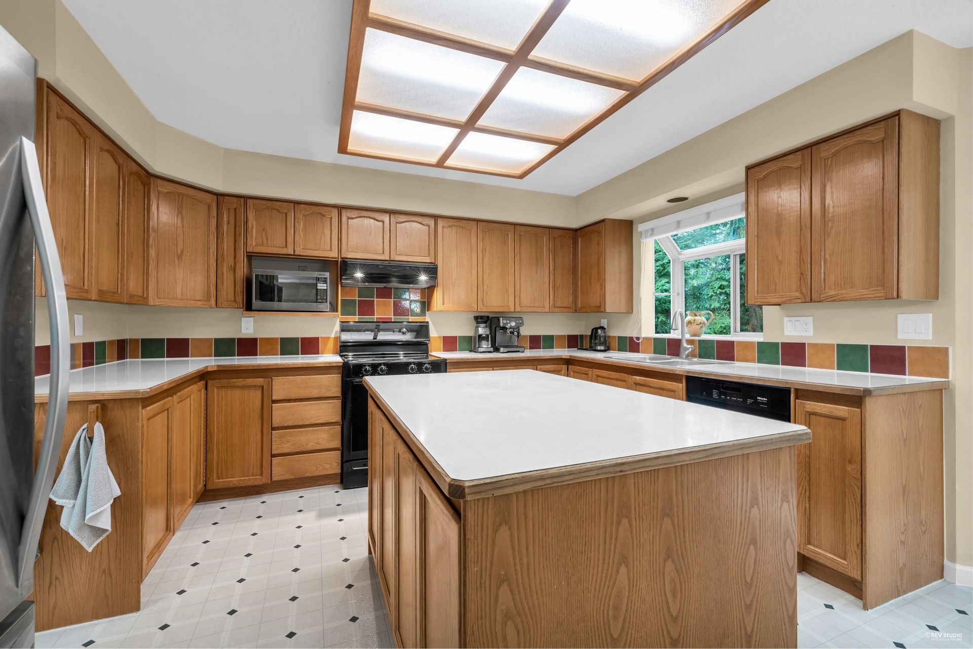 2914-valleyvista-drive-westwood-plateau-coquitlam-32