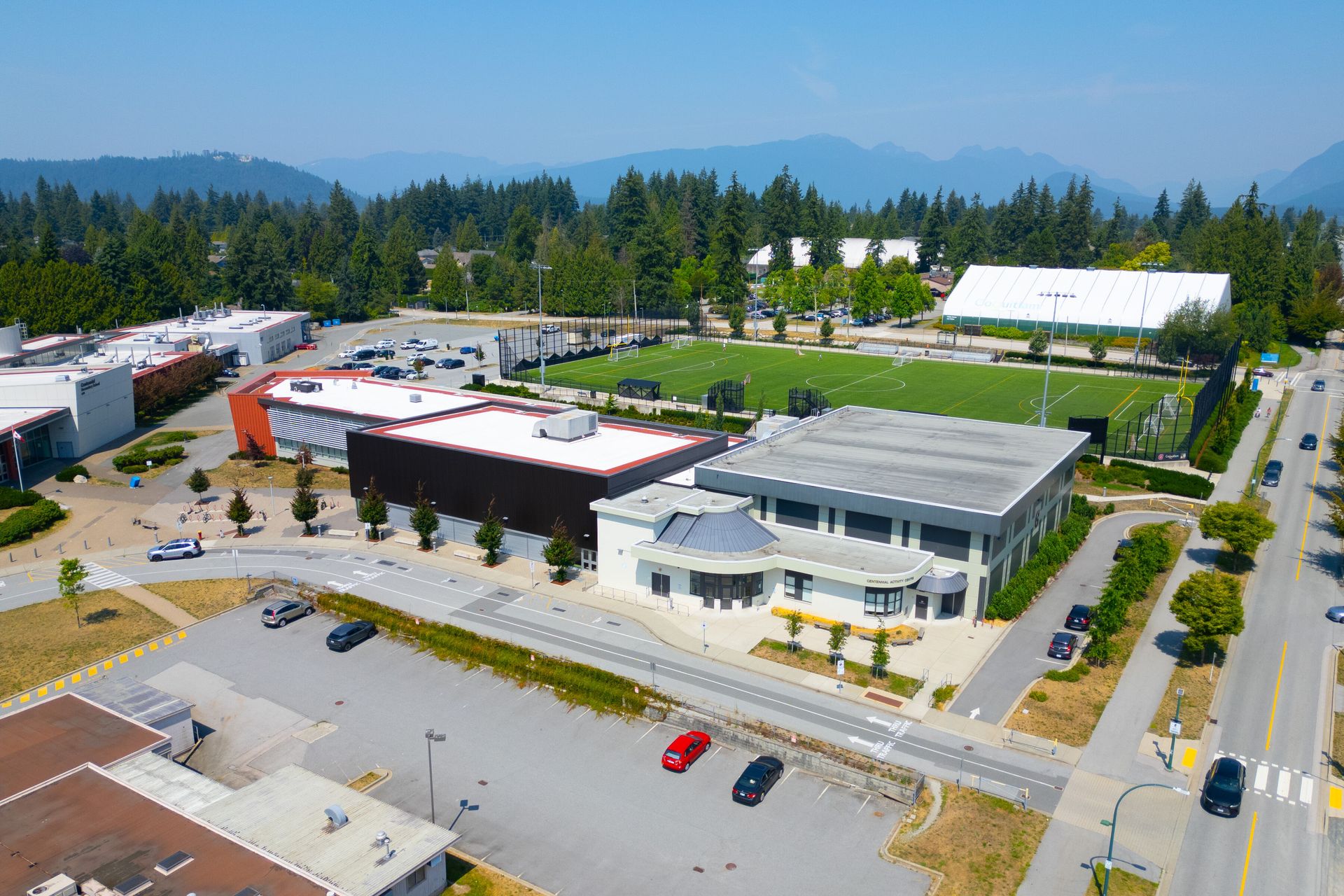 087
