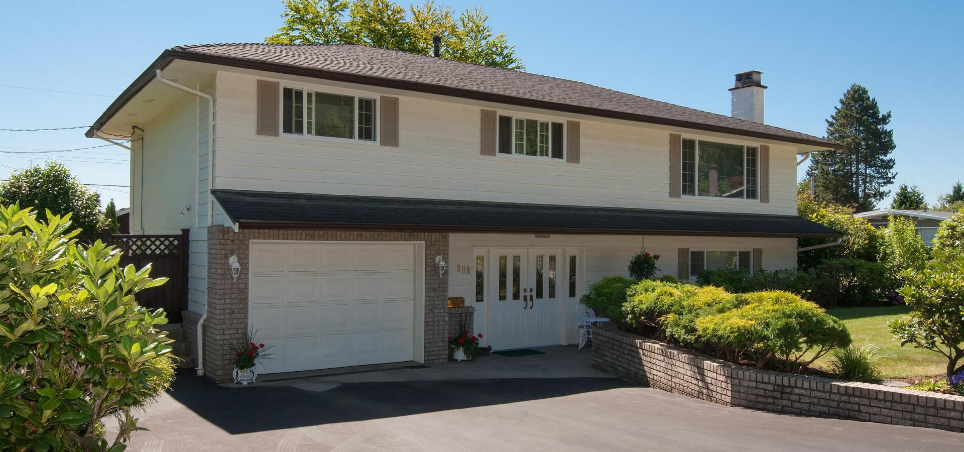 908 Weldon Court, Glenayre, Port Moody 908 Weldon Court, Glenayre, Port Moody