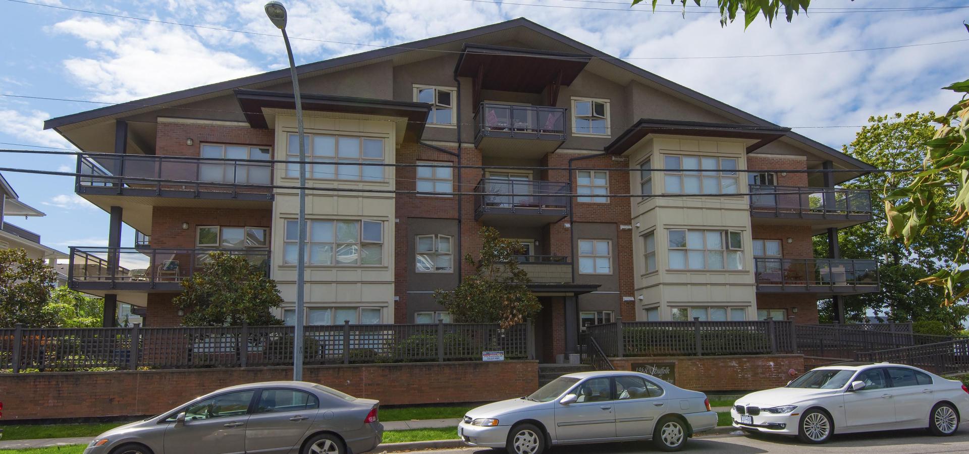 201 - 1988 Suffolk Avenue, Glenwood PQ, Port Coquitlam 201 - 1988 Suffolk Avenue, Glenwood PQ, Port Coquitlam