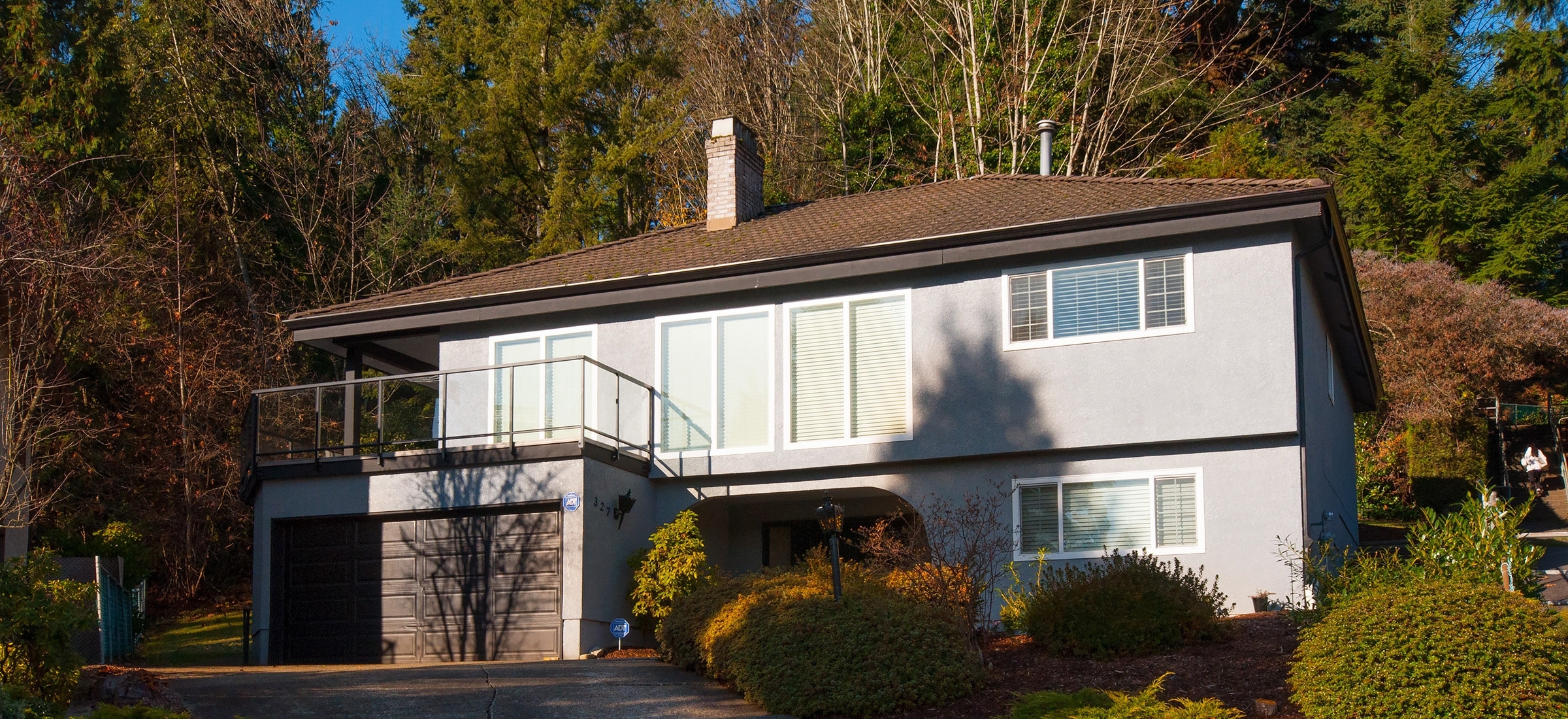 327 Gloucester Court, Coquitlam East, Coquitlam 