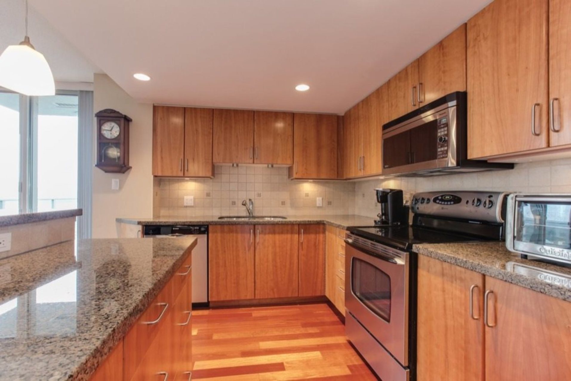 295-guildford-way-north-shore-pt-moody-port-moody-10