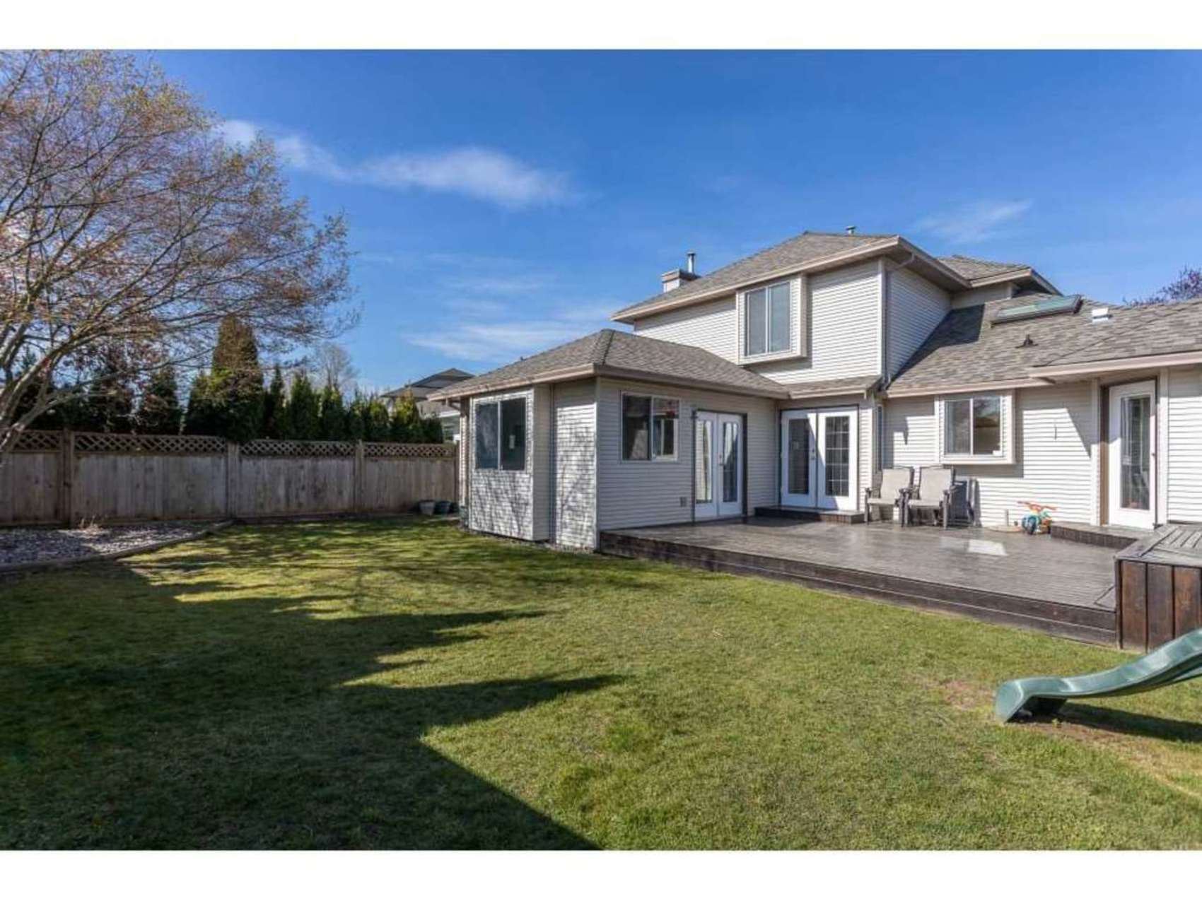 19647-somerset-drive-mid-meadows-pitt-meadows-19
