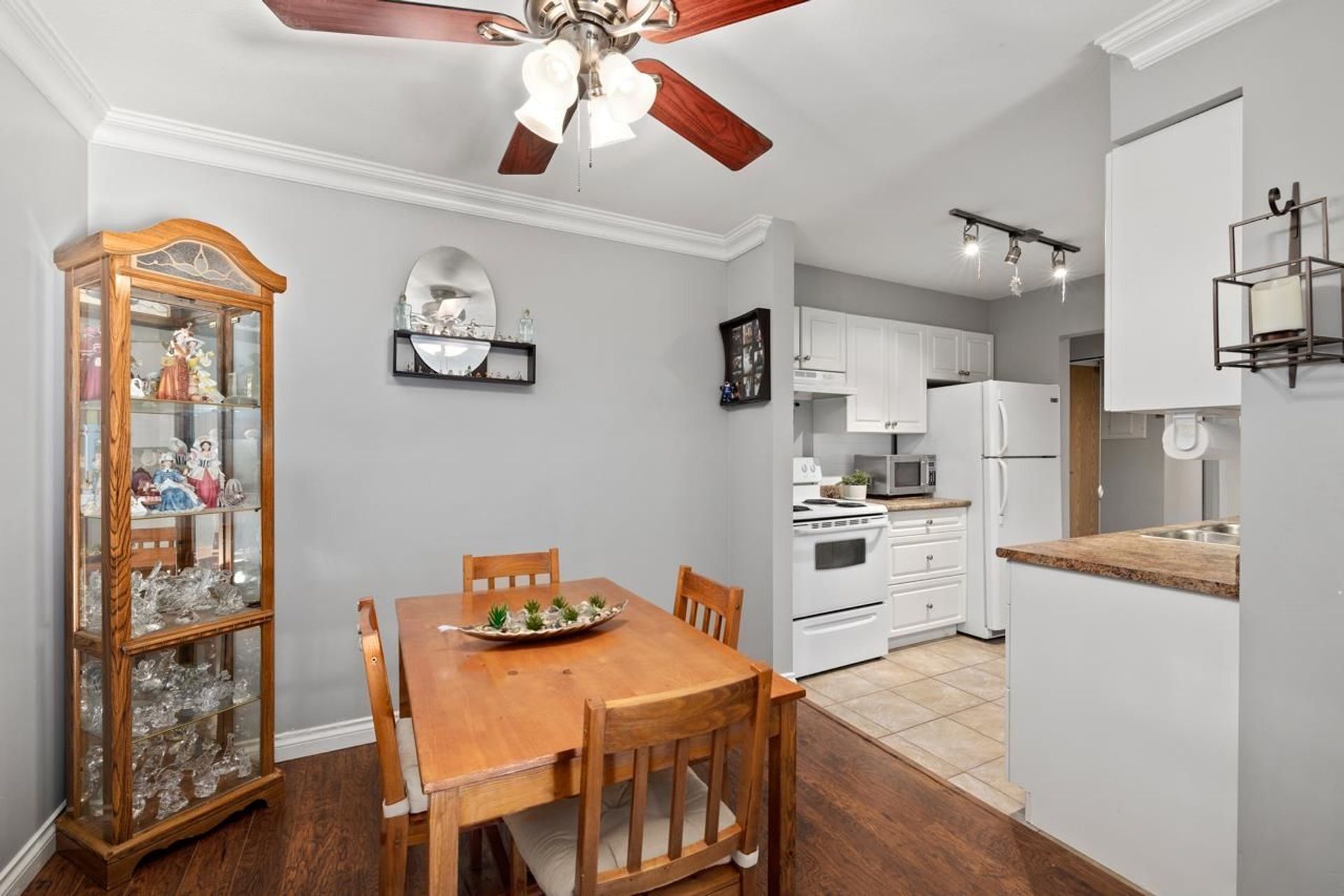 1200-pacific-street-north-coquitlam-coquitlam-09