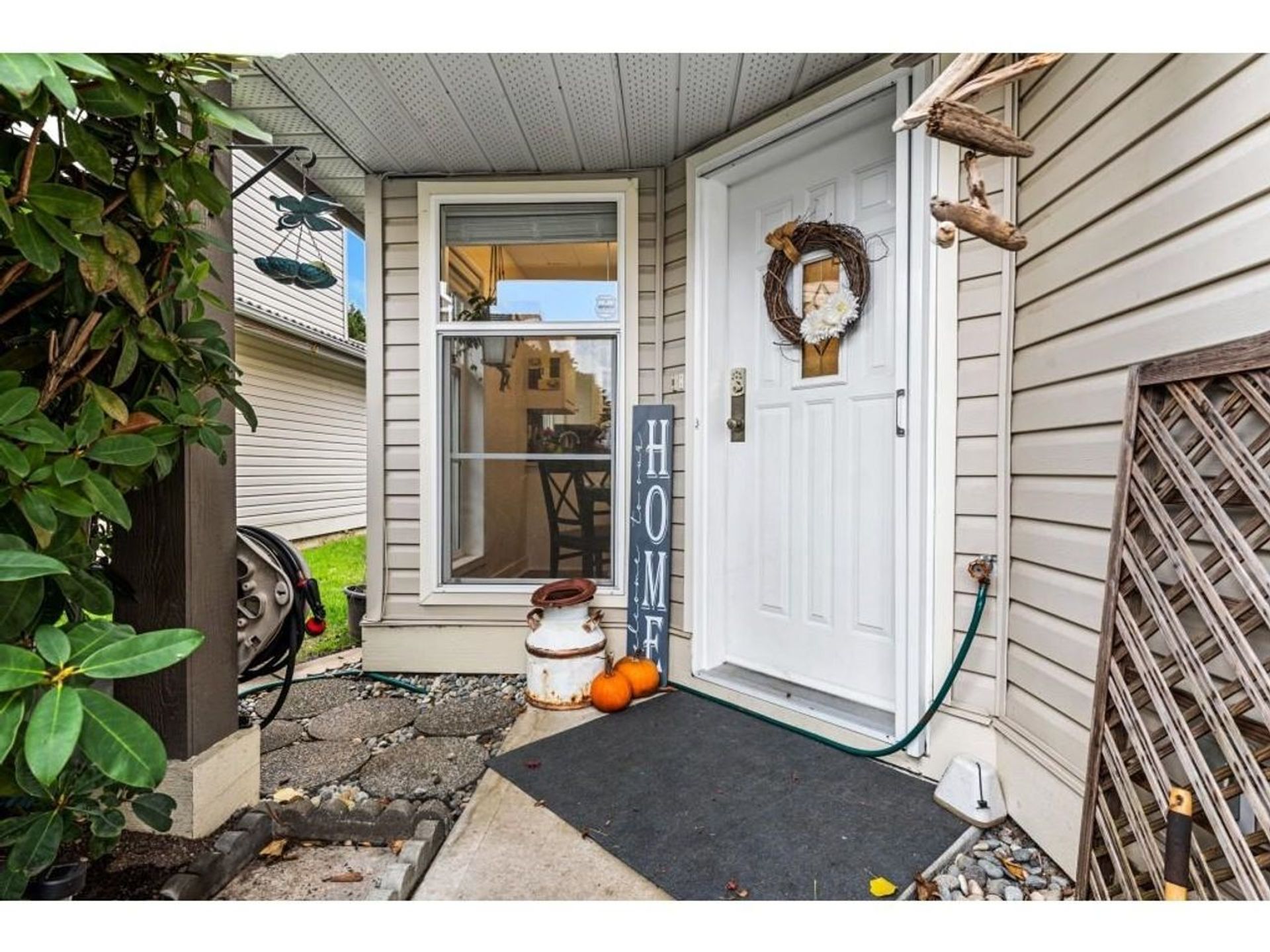 758-riverside-drive-riverwood-port-coquitlam-04