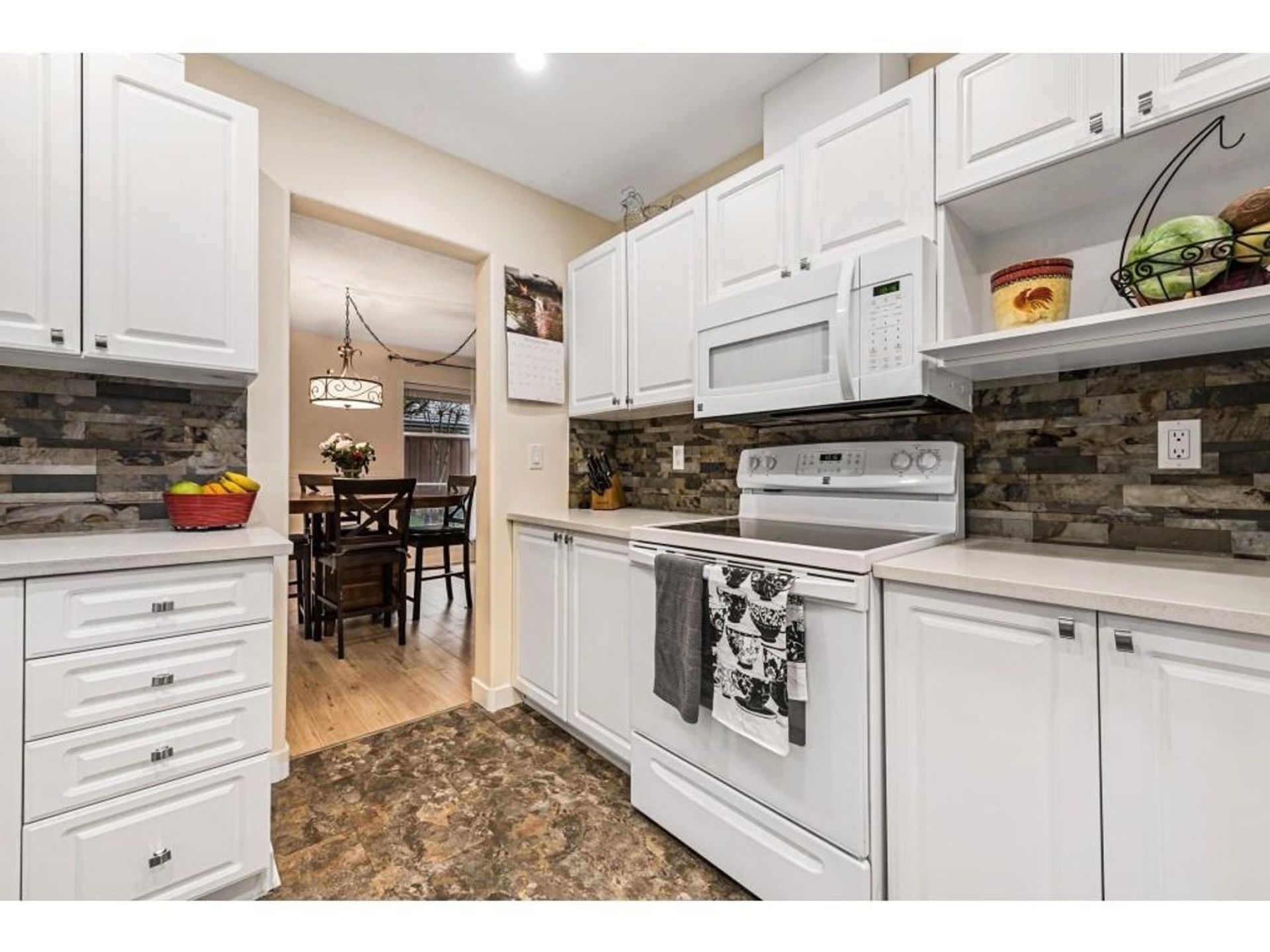 758-riverside-drive-riverwood-port-coquitlam-11