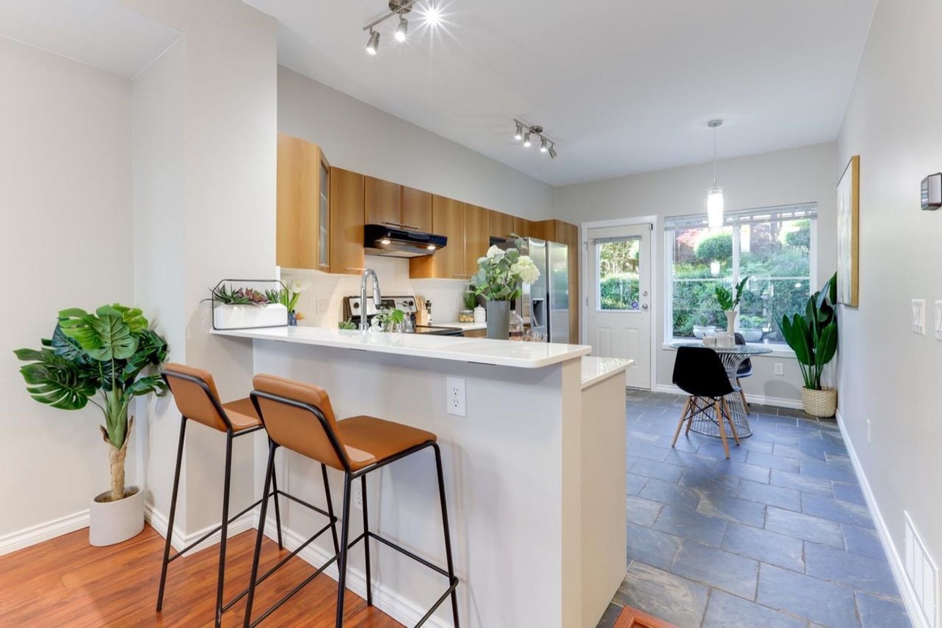 2000-panorama-drive-heritage-woods-pm-port-moody-13