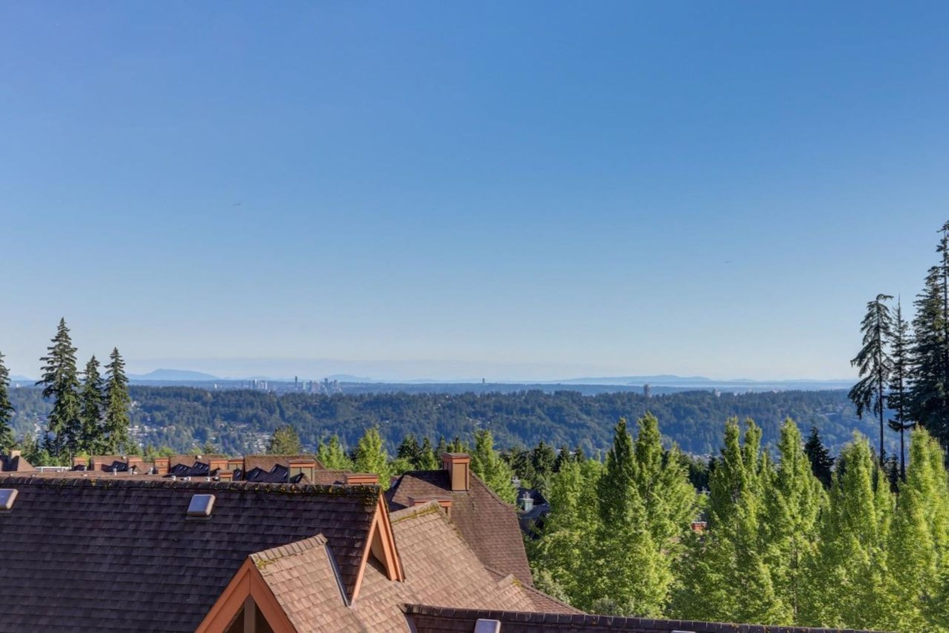 2000-panorama-drive-heritage-woods-pm-port-moody-24