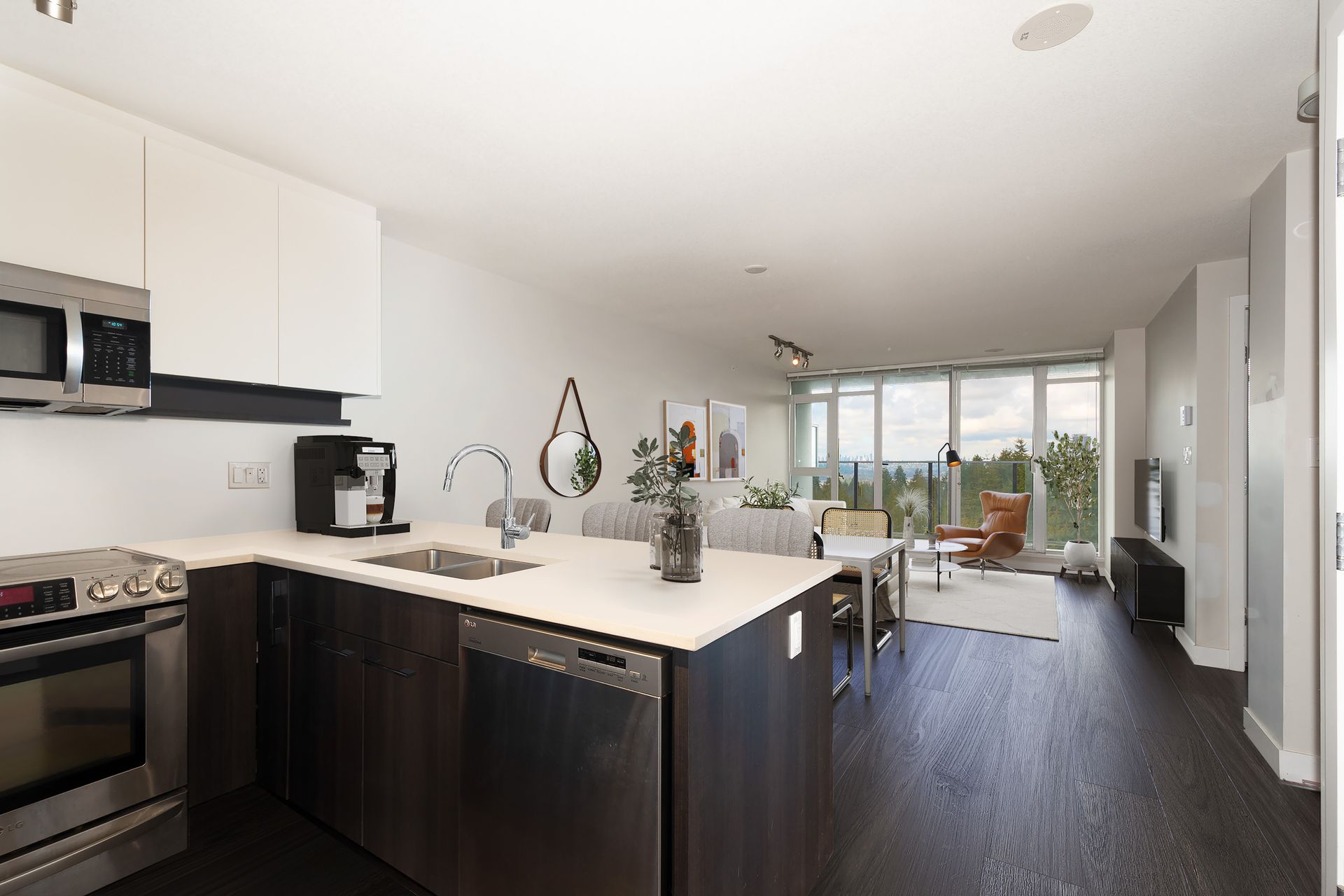 vargha-akhtarkhavari-005