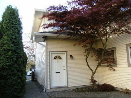 261651499 at 5 - 19690 56th Avenue, Langley