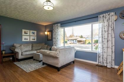 15459_4 at 12203  Street, East Central, Maple Ridge