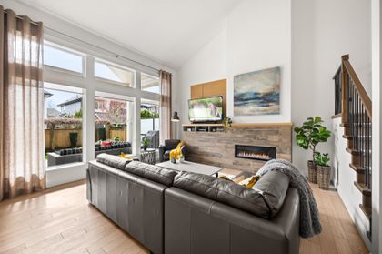 16758-22a-avenue-grandview-surrey-south-surrey-white-rock-04 at 16758 22a Avenue, Grandview Surrey, South Surrey White Rock