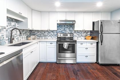 2925-glen-drive-north-coquitlam-coquitlam-14 at 305 - 2925 Glen Drive, North Coquitlam, Coquitlam