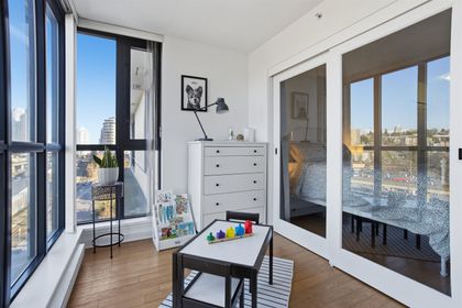 1-renaissance-square-quay-new-westminster-17 at 808 - 1 Renaissance Square, Quay, New Westminster