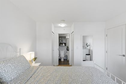 1-renaissance-square-quay-new-westminster-24 at 808 - 1 Renaissance Square, Quay, New Westminster