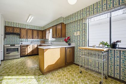 1952-prairie-avenue-glenwood-pq-port-coquitlam-16 at 1952 Prairie Avenue, Glenwood PQ, Port Coquitlam