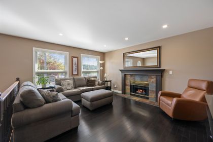 22209-old-yale-road-murrayville-langley-07 at 22209 Old Yale Road, Murrayville, Langley
