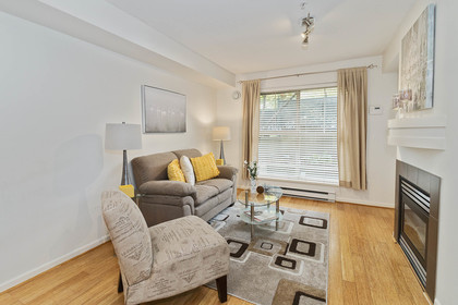 06 at 117 - 332 Lonsdale Avenue, Lower Lonsdale, North Vancouver